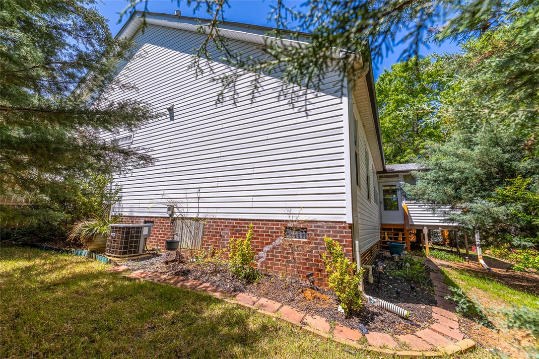 14 River Run Court, Greenville, South Carolina image 18