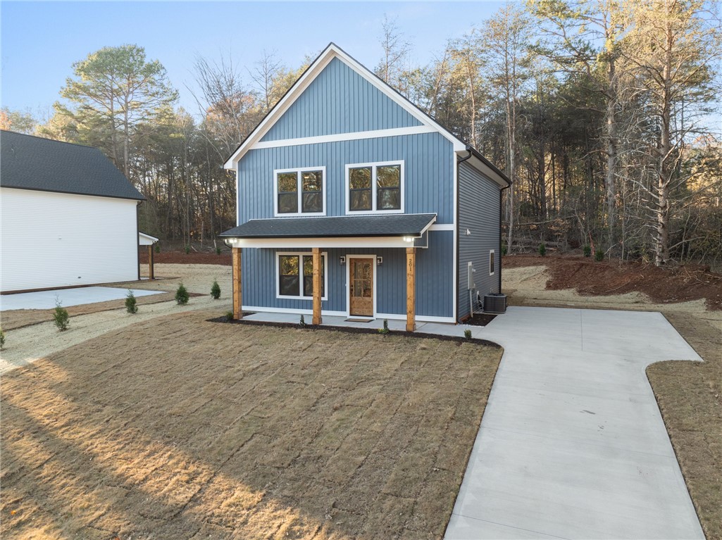 201 Elm Drive, Westminster, South Carolina image 1