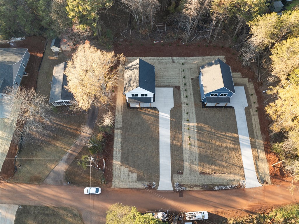 201 Elm Drive, Westminster, South Carolina image 4