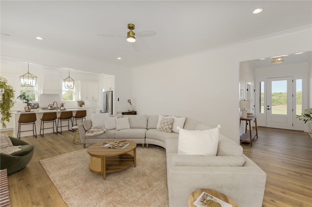 355 Dobbins Road, Townville, South Carolina image 4