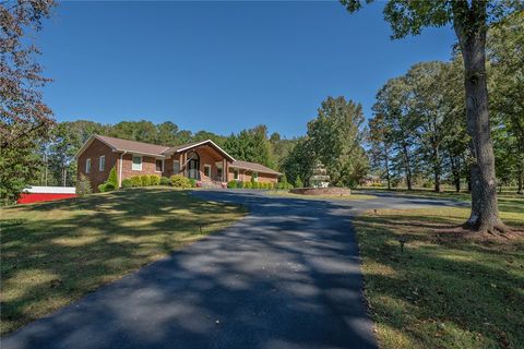 Photo of 351 Belcher Street, Inman, SC 29349 (MLS # 20293755)