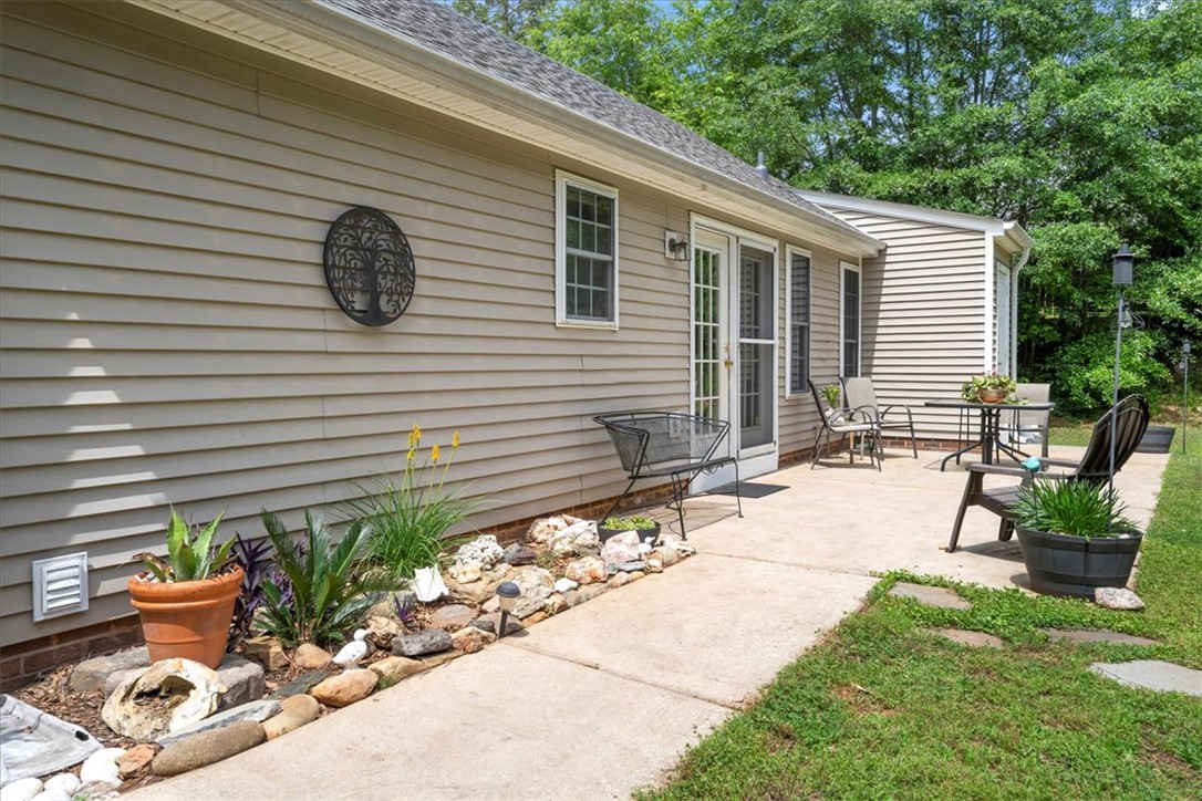405 Whispering Lane, Seneca, South Carolina image 25