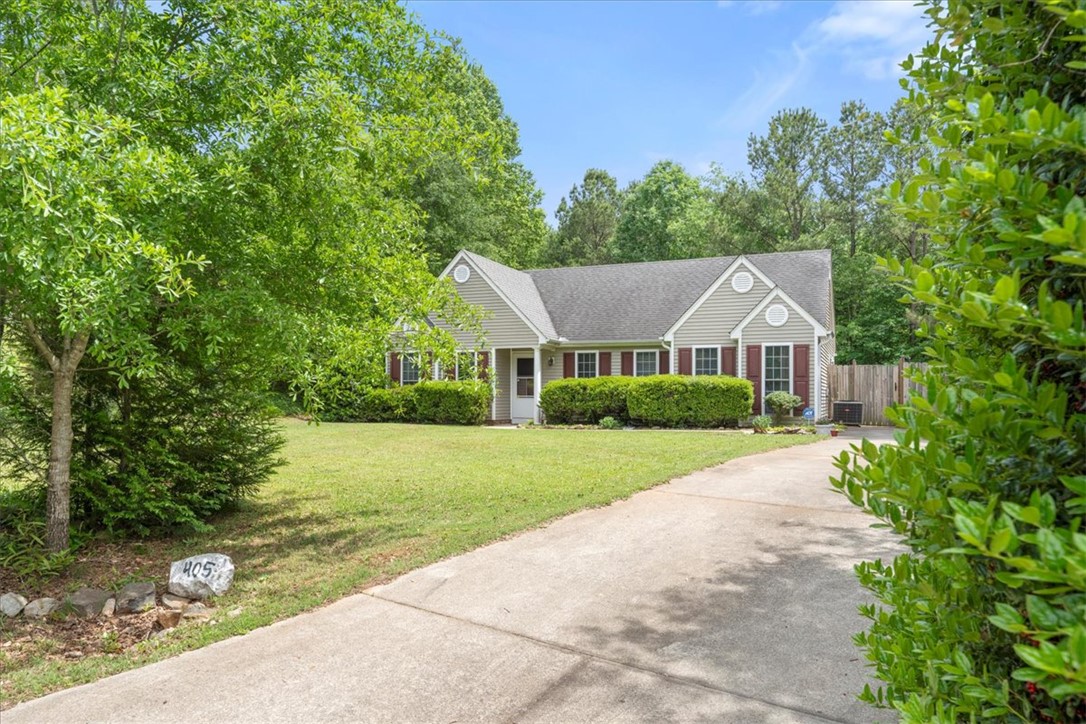 405 Whispering Lane, Seneca, South Carolina image 2