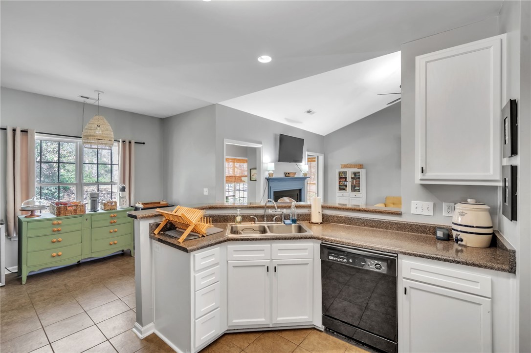 111 Pleasant Woods Road, Piedmont, South Carolina image 10
