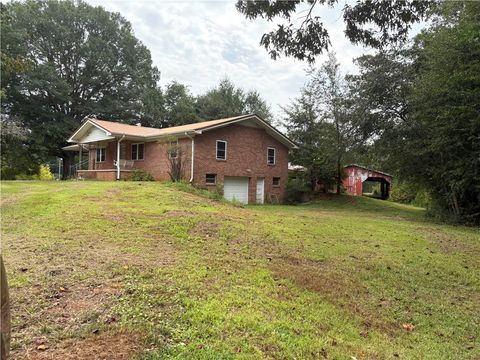 Photo of 590 Stamp Creek Road, Salem, SC 29676 (MLS # 20297073)