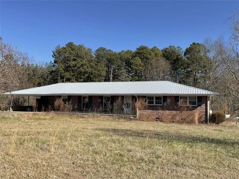 Photo of 142 S Abbott Road, Walhalla, SC 29691 (MLS # 20298906)