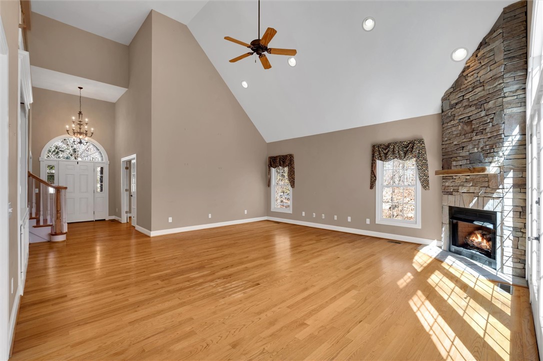 523 Heron Cove Circle, Seneca, South Carolina image 3