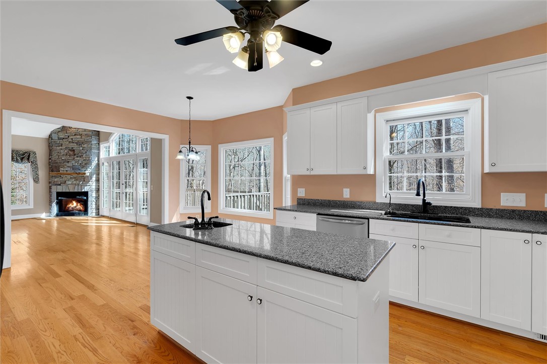 523 Heron Cove Circle, Seneca, South Carolina image 11