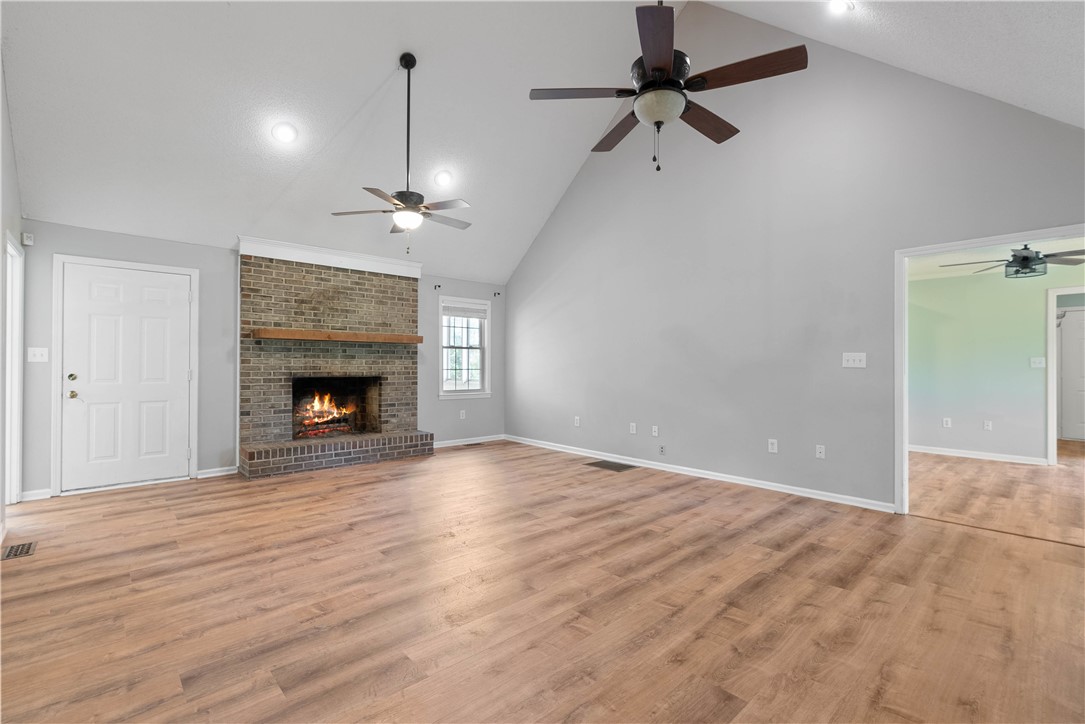 1110 Pine Top Road, Belton, South Carolina image 9
