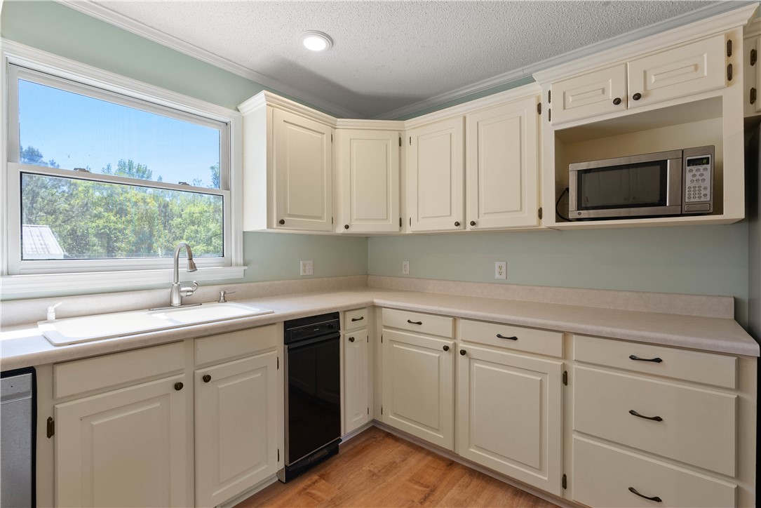1110 Pine Top Road, Belton, South Carolina image 12