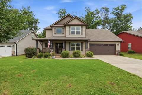 Photo of 142 Norfolk Circle, Anderson, SC 29625 (MLS # 20301320)
