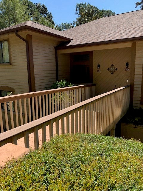 Townhouse For Rent - 108 E Blue Heron Drive<br/> Salem, SC 29670