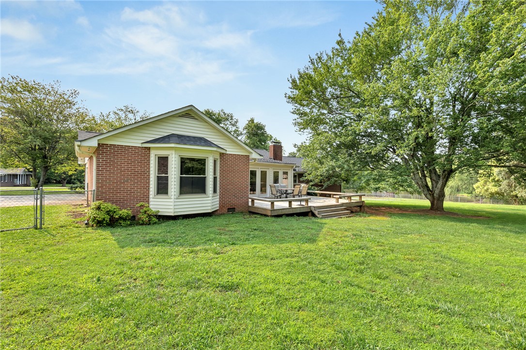 Anderson, South Carolina 29625, United States, 4 Bedrooms Bedrooms, ,3 BathroomsBathrooms,Residential,Pending,145226