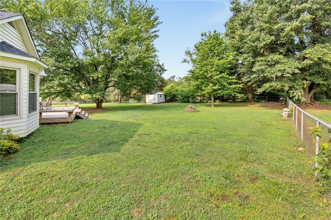 Anderson, South Carolina 29625, United States, 4 Bedrooms Bedrooms, ,3 BathroomsBathrooms,Residential,Pending,145226