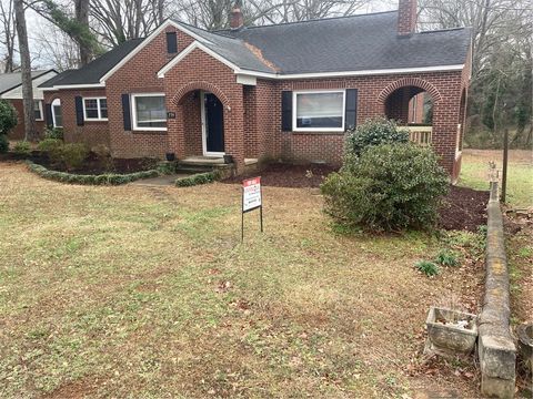 Photo of 739 Anderson Drive #ANDERSON DRIVE, Williamston, SC 29697 (MLS # 20296231)
