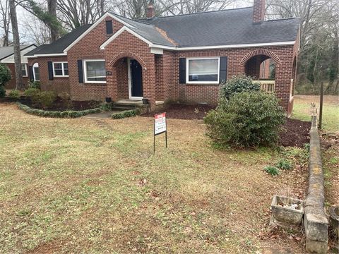 Photo of 739 Anderson Drive #ANDERSON DRIVE, Williamston, SC 29697 (MLS # 20296231)