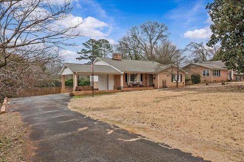 Photo of 120 Cart Drive, Spartanburg, SC 29307 (MLS # 20302524)