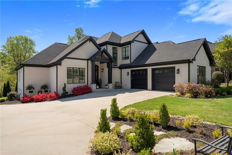 Photo of 158 Tully Drive, Anderson, SC 29621 (MLS # 20299938)