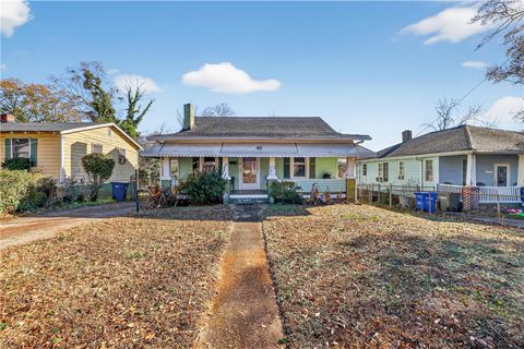 Photo of 777 Hart Street, Spartanburg, SC 29306 (MLS # 20296187)