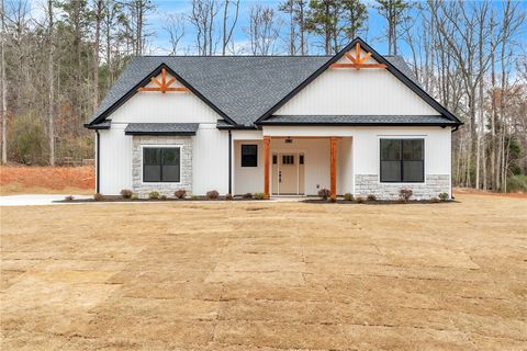 Homes For Sale - 223 Maycaw Drive<br/> Easley, SC 29642