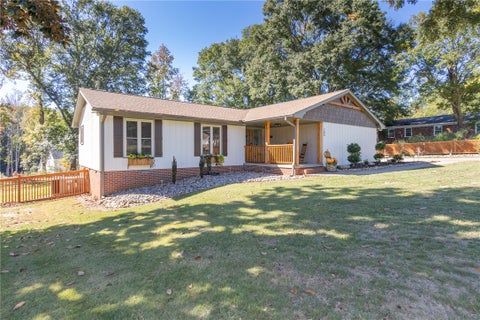Photo of 105 WEDGEWOOD Drive, Anderson, SC 29621 (MLS # 20308655)