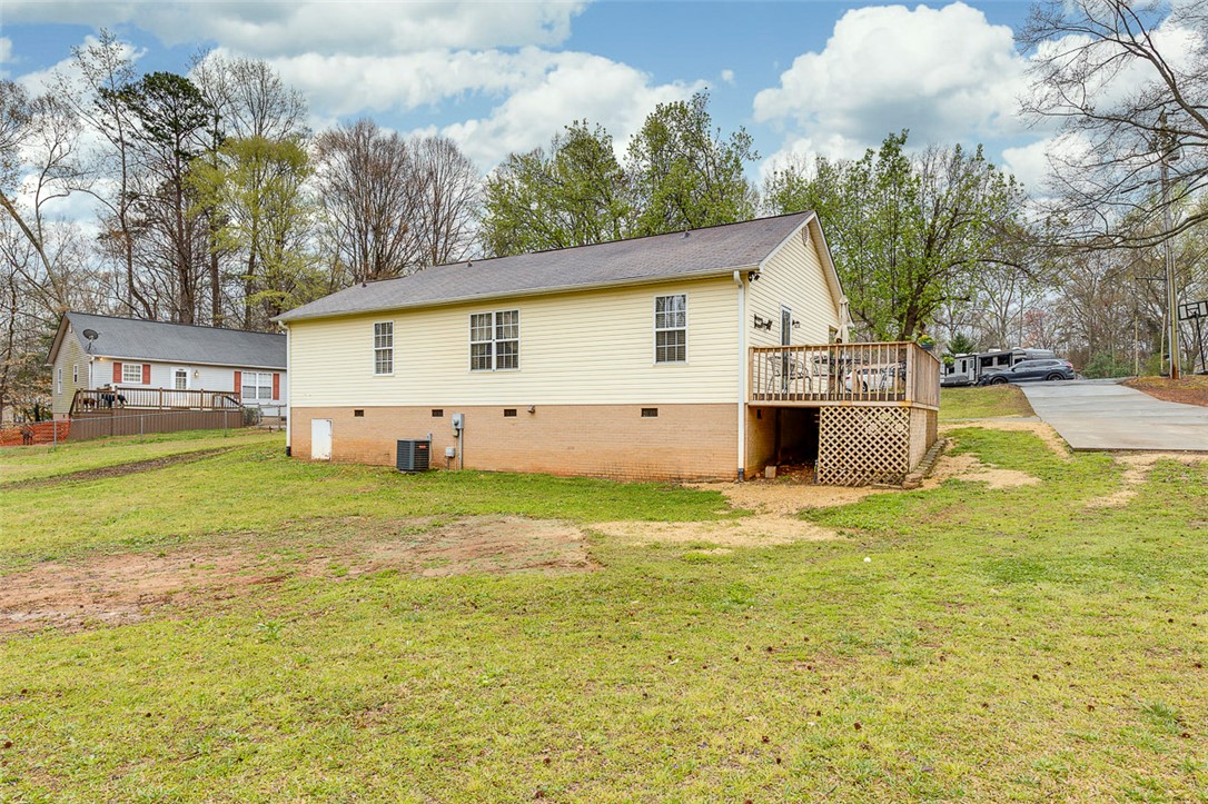 208 Midland Drive, Easley, South Carolina image 32