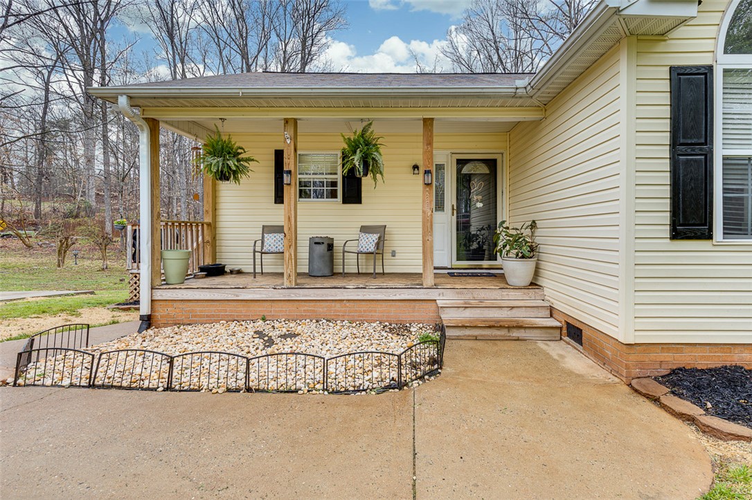 208 Midland Drive, Easley, South Carolina image 4
