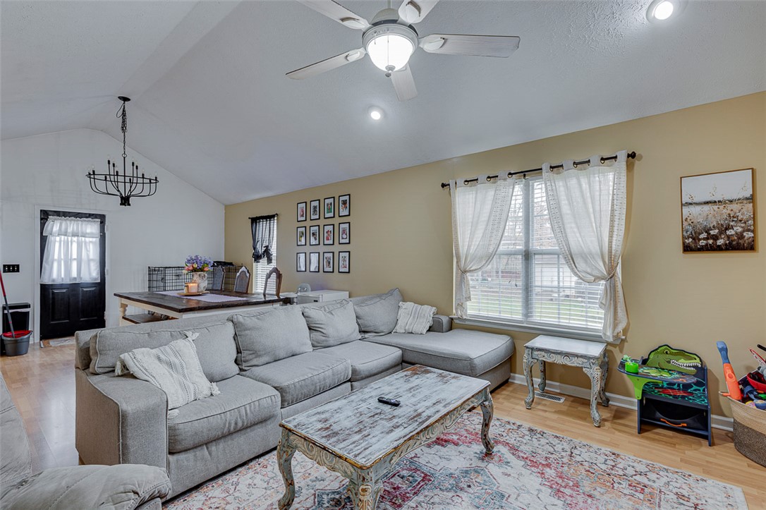 208 Midland Drive, Easley, South Carolina image 10