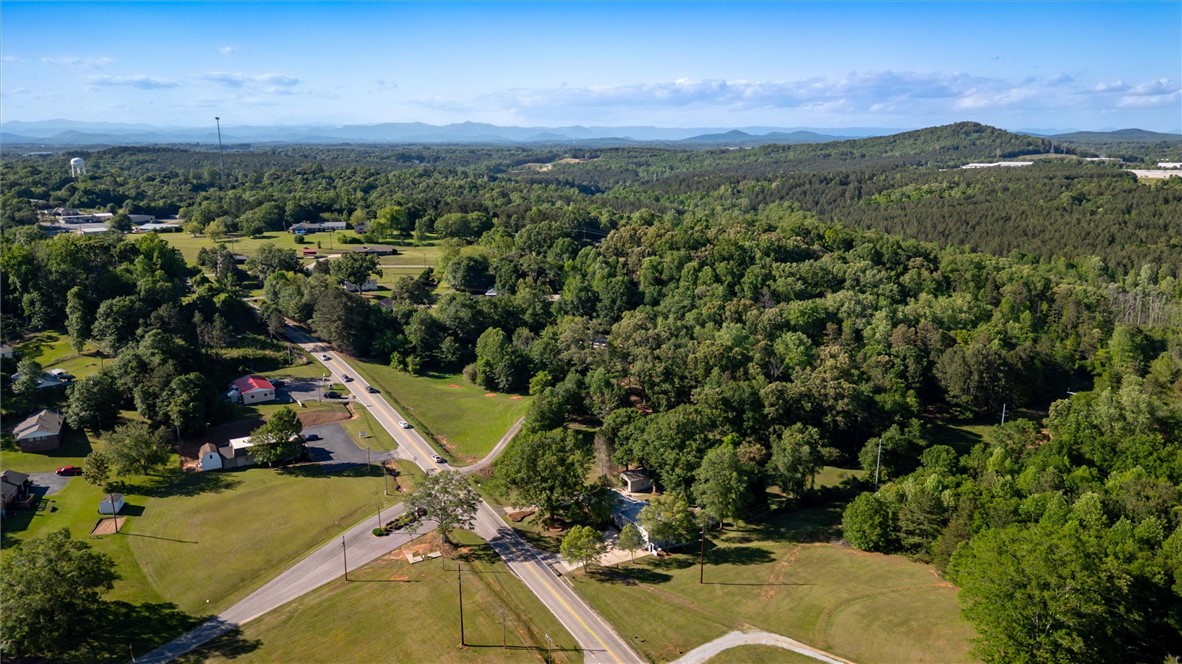 7203 Moorefield Memorial Highway, Liberty, South Carolina image 44