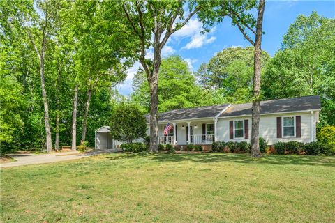 Photo of 10116 Anderson Road, Easley, SC 29642 (MLS # 20300430)