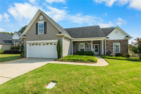 Photo of 129 Saint Johns Street, Simpsonville, SC 29680 (MLS # 20305735)