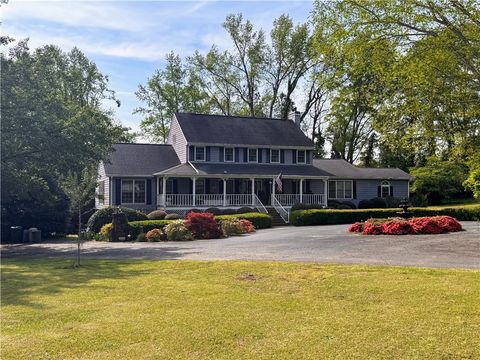 Photo of 208 Knoxwood Court, Anderson, SC 29621 (MLS # 20299898)