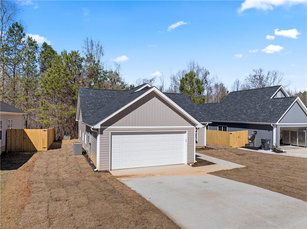 110 Running Creek Drive, Abbeville, South Carolina image 2