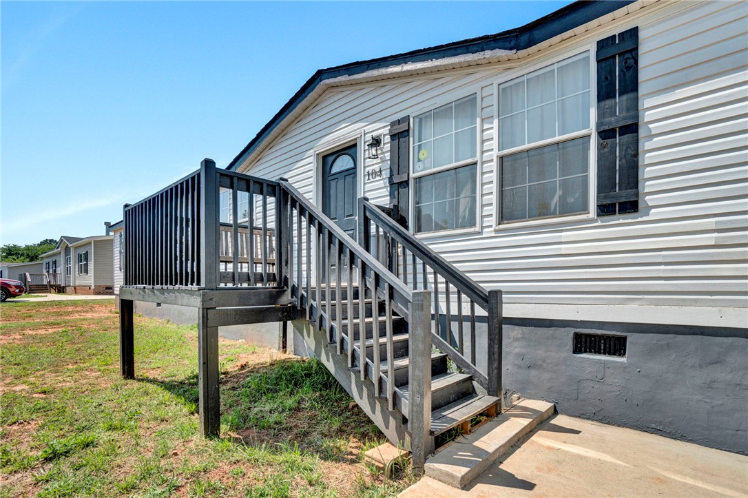 104 Garrett Maxwell Road, Anderson, South Carolina image 2