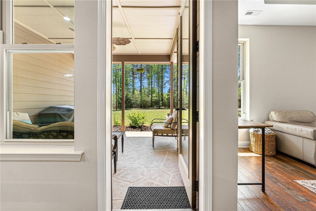 616 Dairy Farm Road, Fair Play, South Carolina image 10