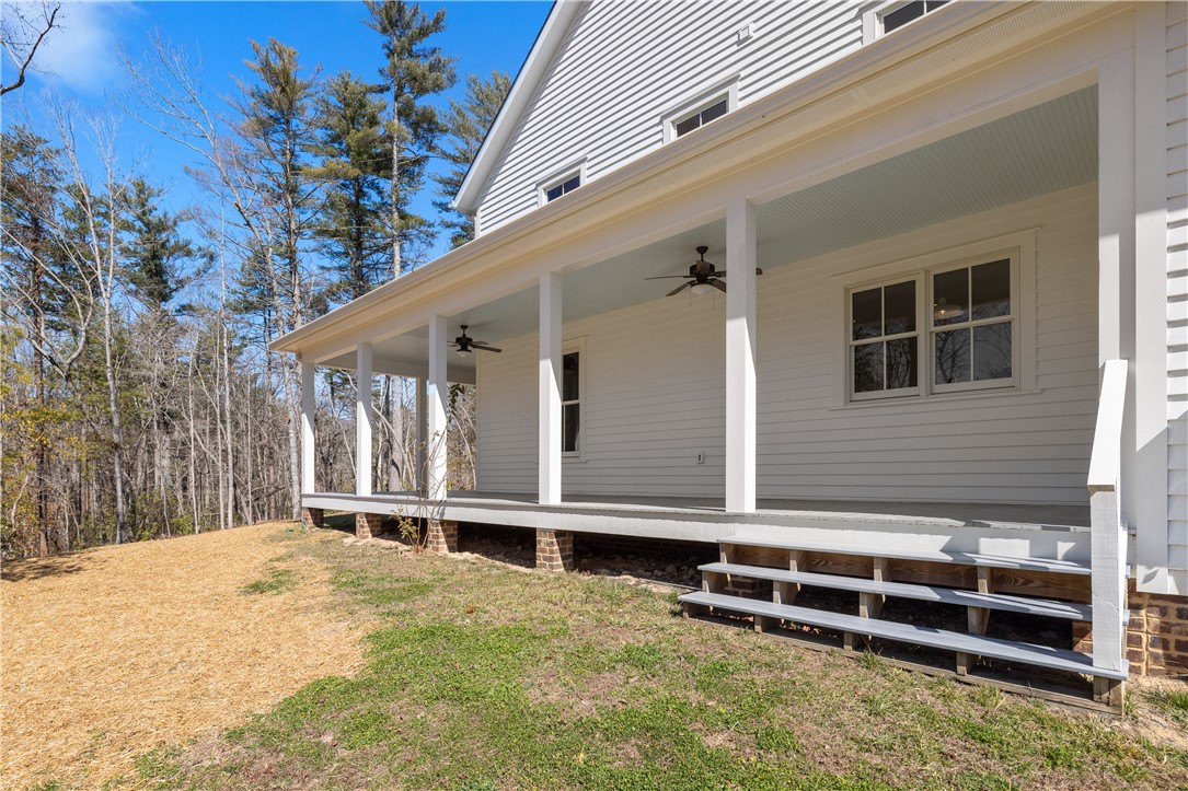 111 Moccasin Run, Sunset, South Carolina image 6