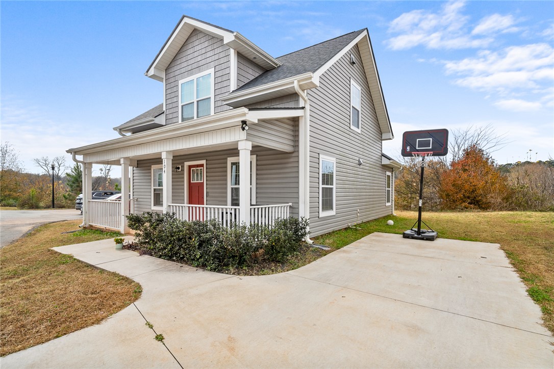 Anderson, South Carolina 29624, United States, 3 Bedrooms Bedrooms, ,2 BathroomsBathrooms,Residential,Active,248763