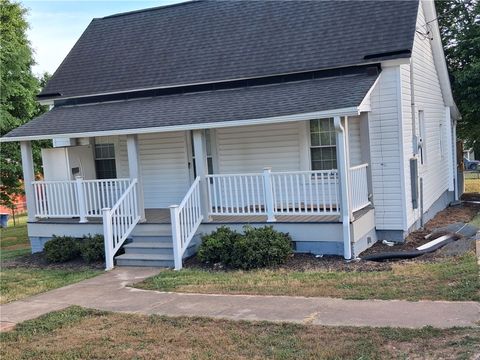 Photo of 6 Allen Street, Pelzer, SC 29669 (MLS # 20300449)
