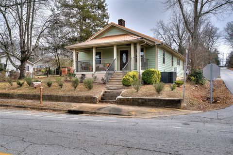 Photo of 202 E Jones Avenue, Pickens, SC 29671 (MLS # 20296057)