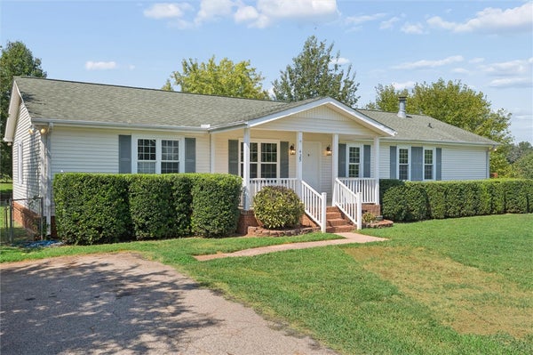 425 ROE RD, GREENVILLE, SC 29611 - Image e493ebd6e17a7fb71c3b36cd5b9e7588/107721596