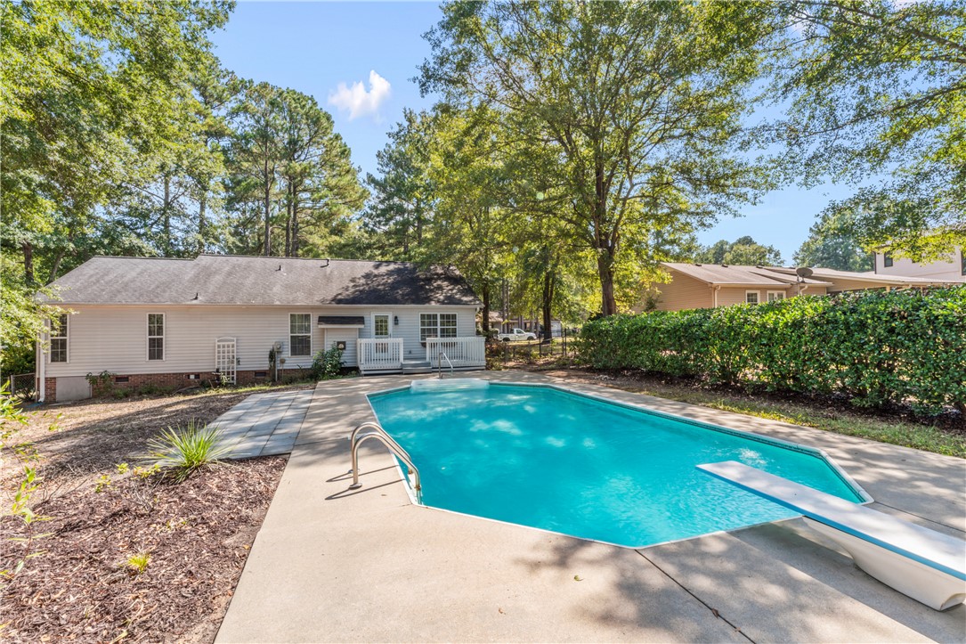 Anderson, South Carolina 29621, United States, 3 Bedrooms Bedrooms, ,2 BathroomsBathrooms,Residential,Active,212596