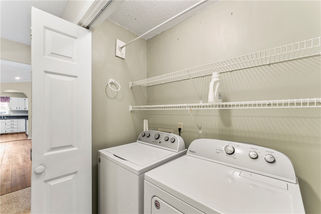 Anderson, South Carolina 29621, United States, 3 Bedrooms Bedrooms, ,2 BathroomsBathrooms,Residential,Active,212596