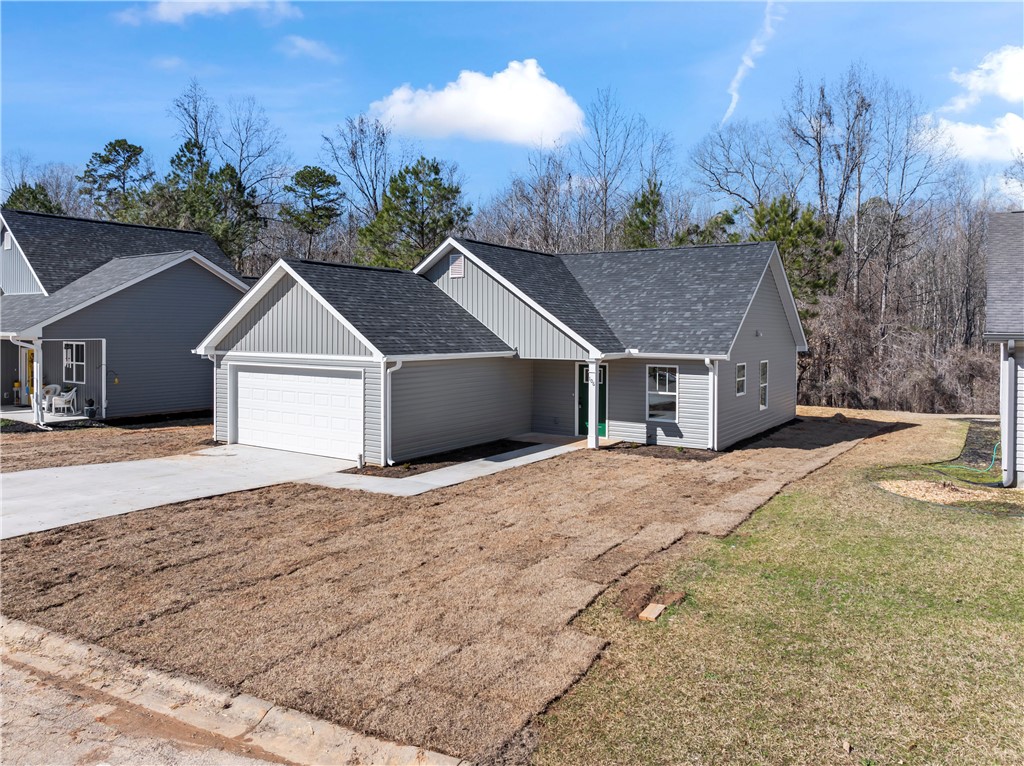106 Running Creek Drive, Abbeville, South Carolina image 3