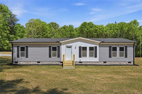 Mobile Home For Sale - 165 B D Johnston Road<br/> Pickens County, Central, SC 29630