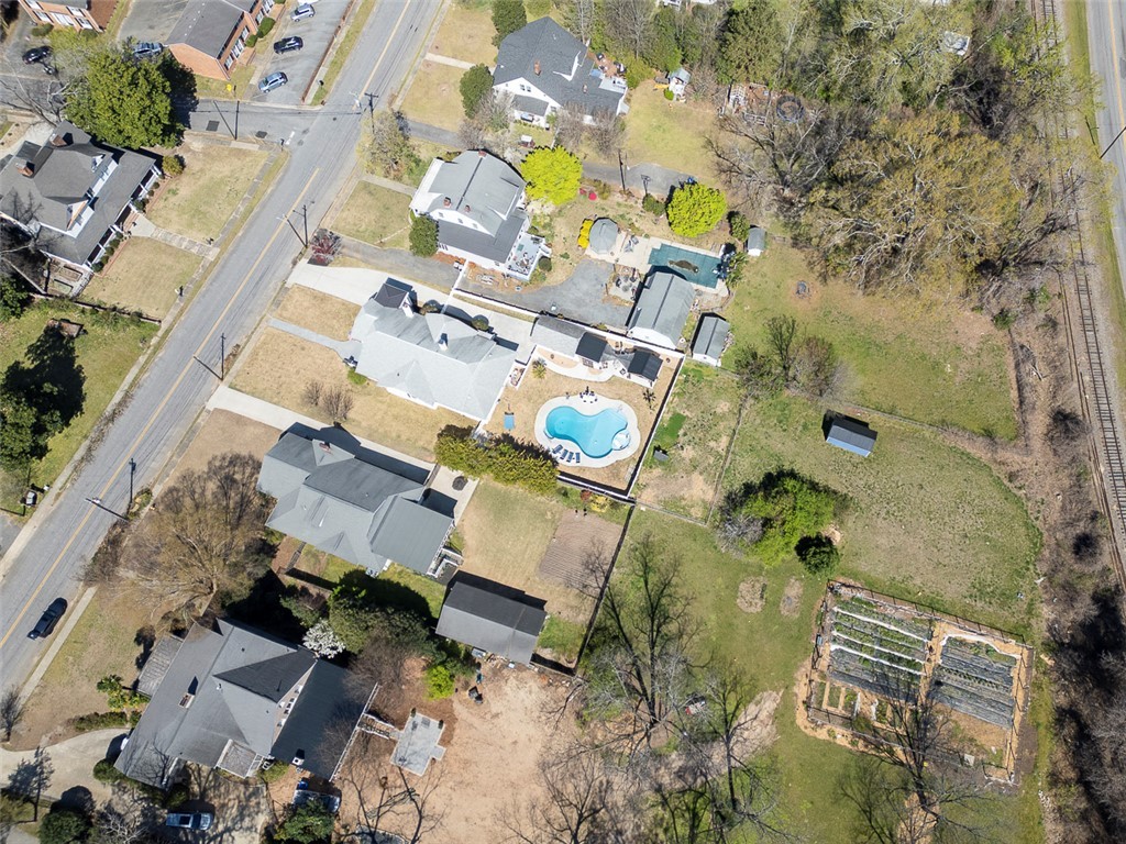 402 Brown Avenue, Belton, South Carolina image 49