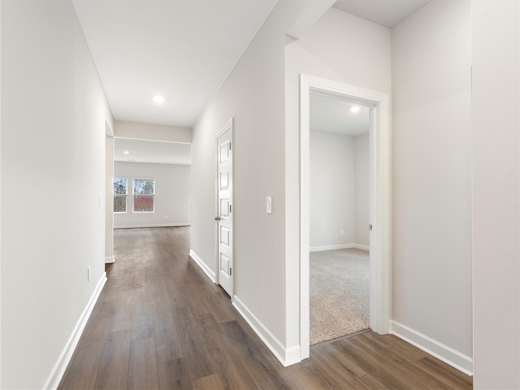 1672 Erindale Drive, Wellford, South Carolina image 3