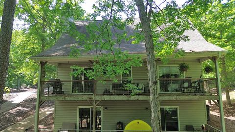 Photo of 303 Cherrwood Drive, Westminster, SC 29693 (MLS # 20301021)