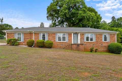 Photo of 403 Blackberry Lane, Anderson, SC 29625 (MLS # 20301243)