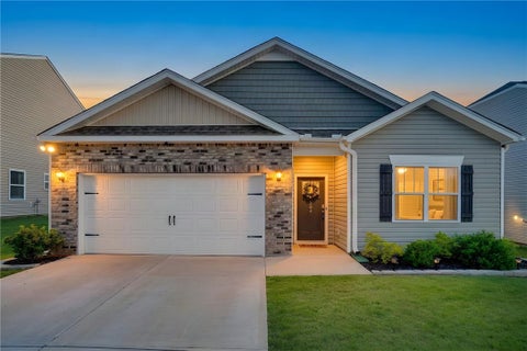 Photo of 204 Fountain Oak Lane, Easley, SC 29642 (MLS # 20305964)