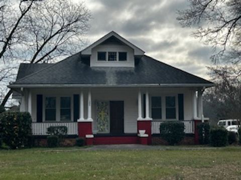 Photo of 1006 Ridge Road, Hartwell, GA 30643 (MLS # 20297773)